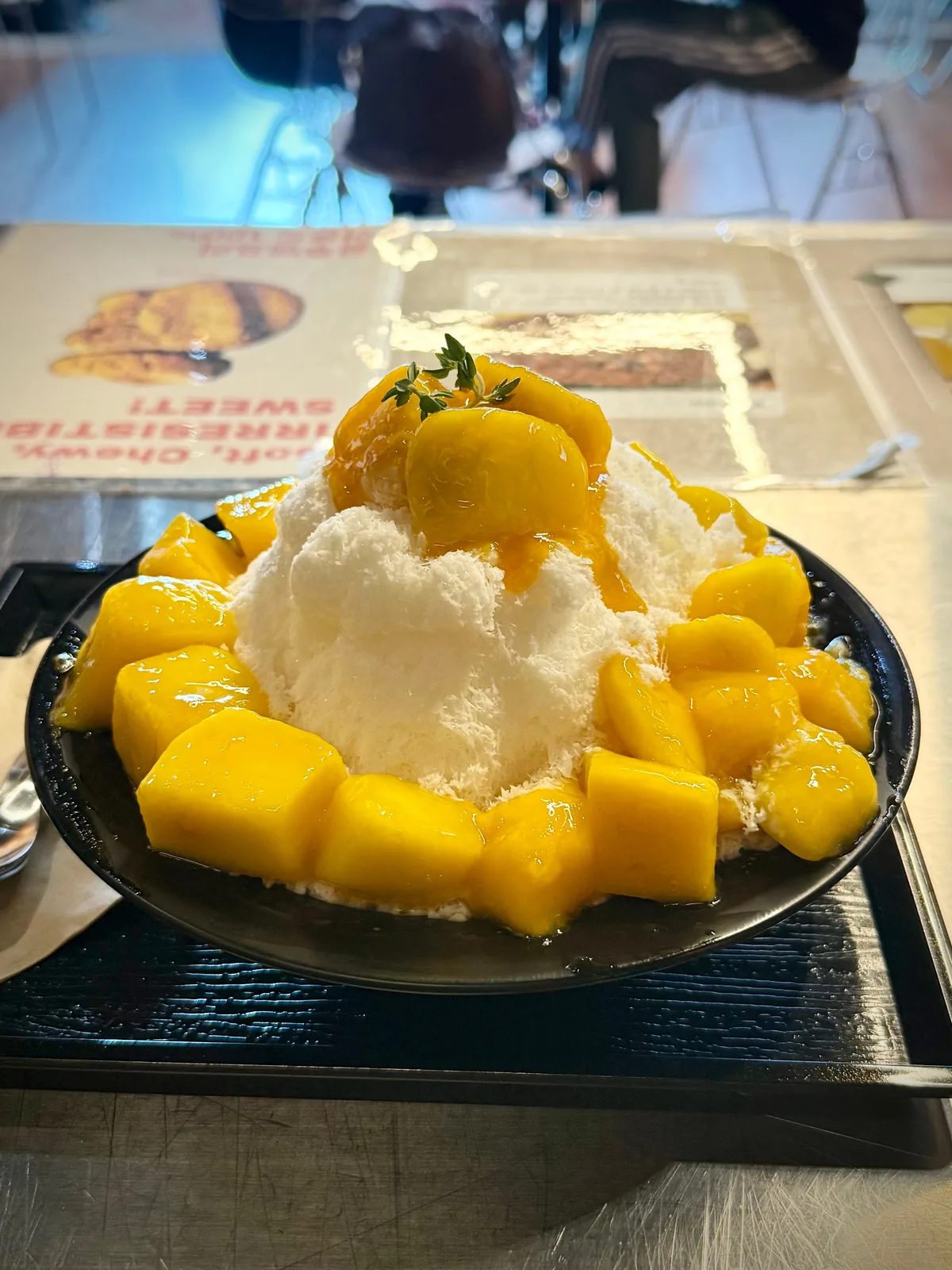 산더미 망고빙수